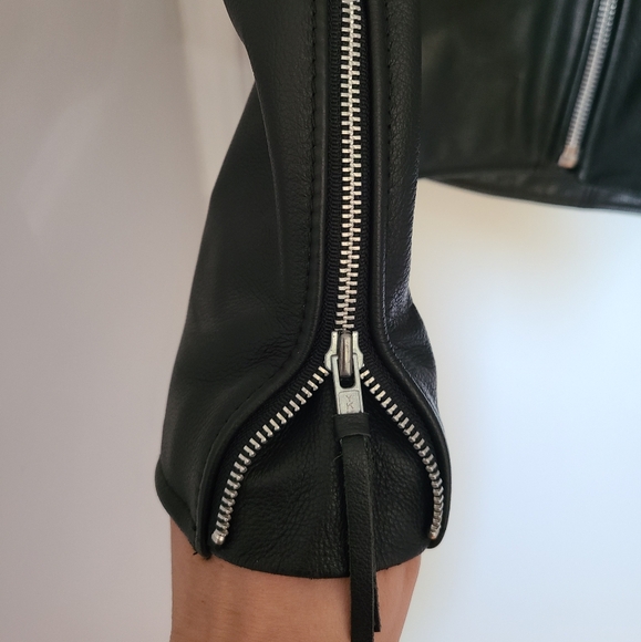 EUC Harley Davidson leather jacket - Picture 6 of 10